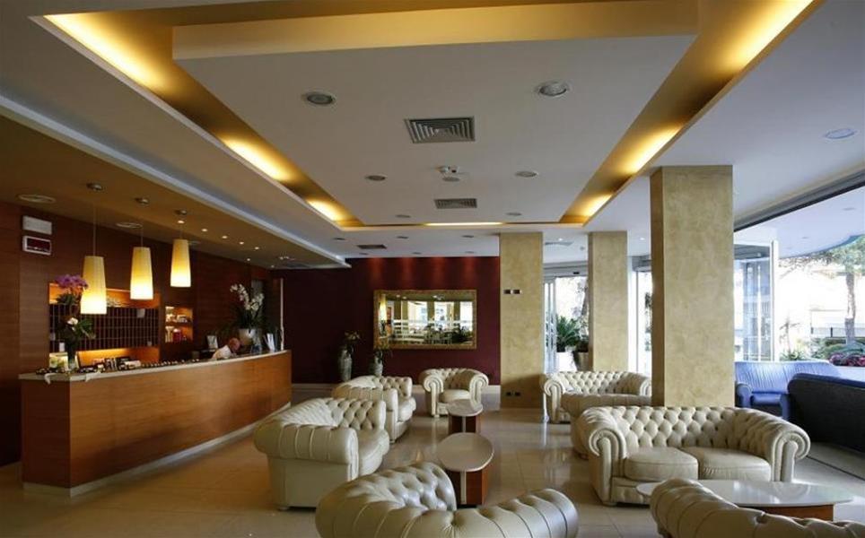 Hotel Parigi Bibione Exterior foto