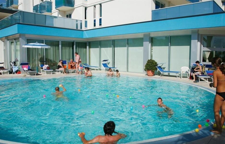 Hotel Parigi Bibione Exterior foto